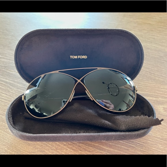 Tom Ford Bronze Aviators - Picture 2 of 8